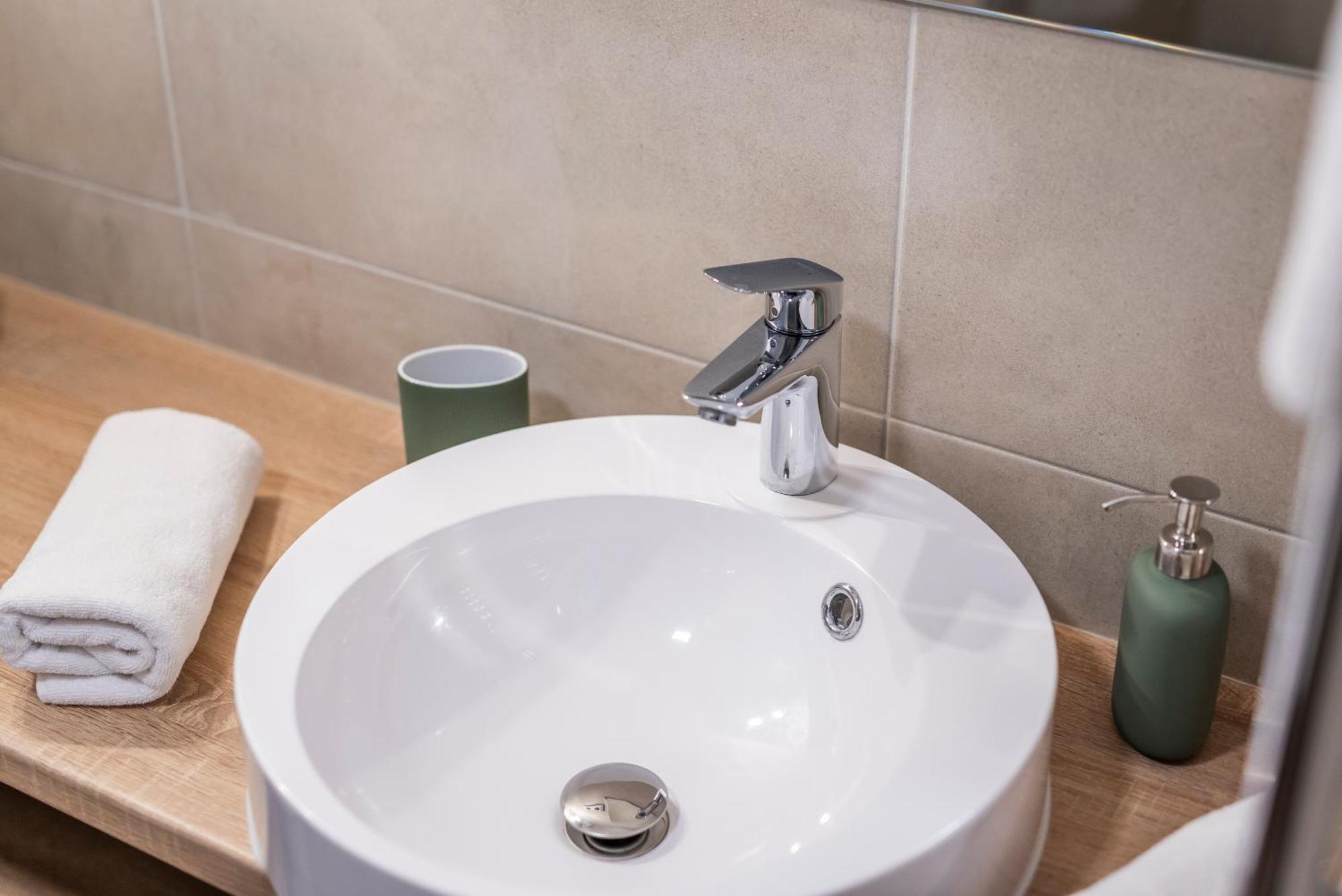 Amade Apartmanok 1 Győr Værelse billede